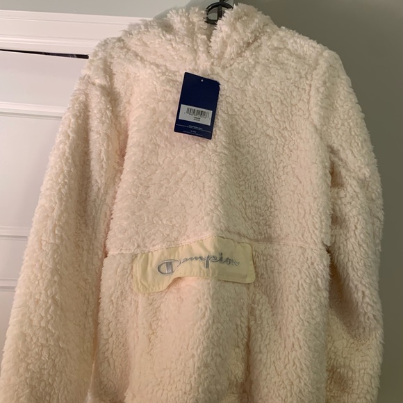 Champion Hoodie Sherpa Teddy: Women’s Medium Cream Pocket Pull Over NWT - Picture 1 of 6